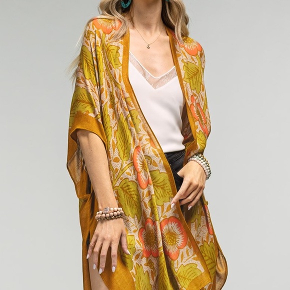 Boutique NWT Gypsy Boho Floral Hippie Duster Kimono S - 3X OS - Picture 2 of 6